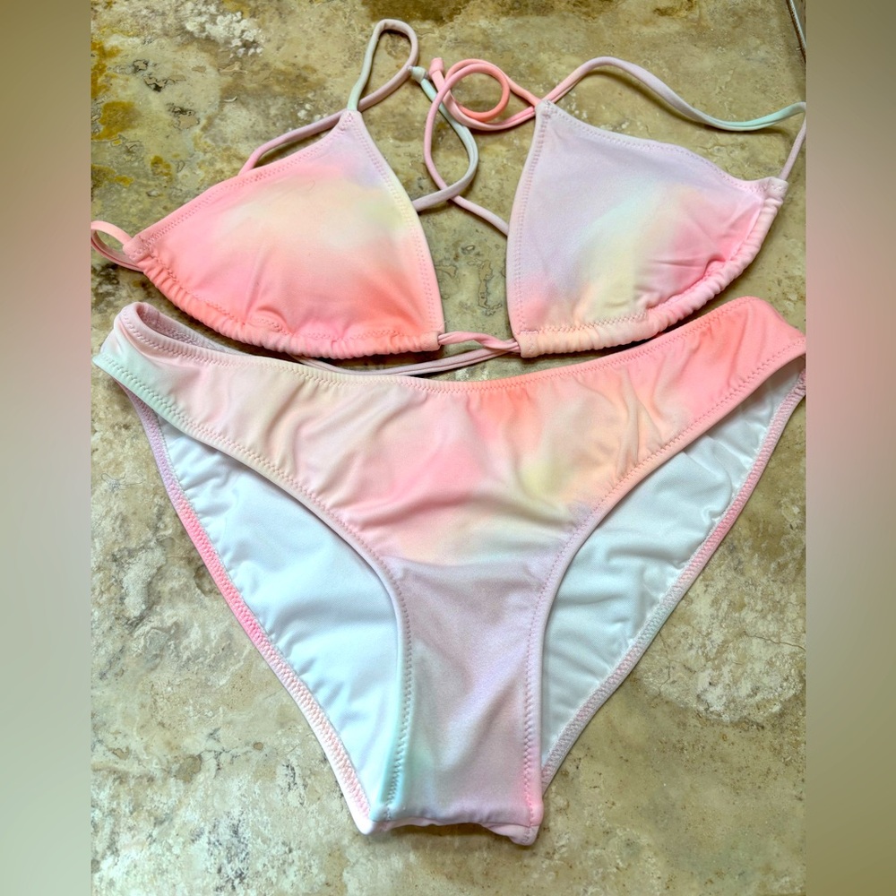 Gently worn PINK bikini